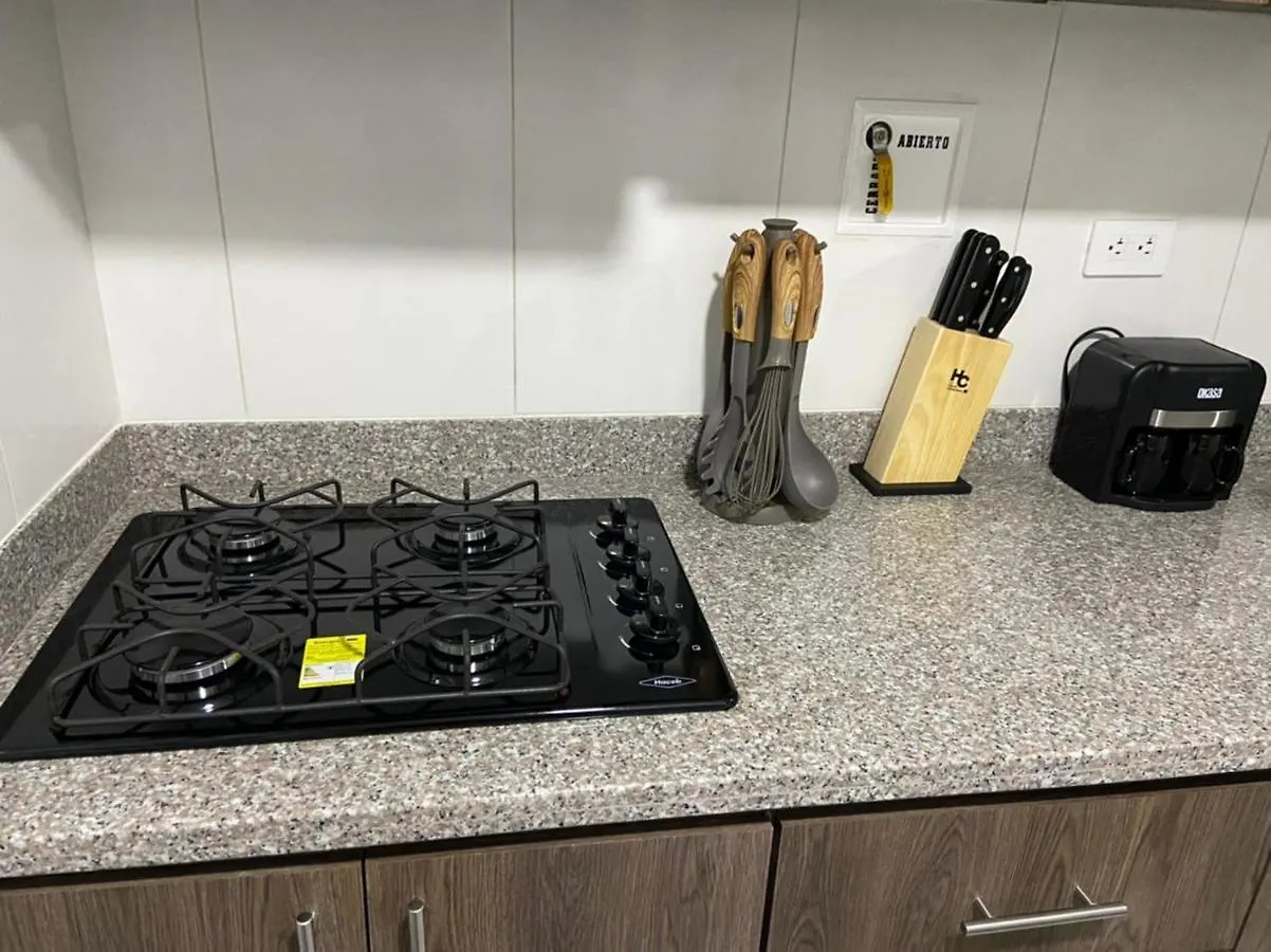 Aparta Estudio Amoblado Sabaneta Colombia. Moderno, Centrico Y Comodo. Apartment